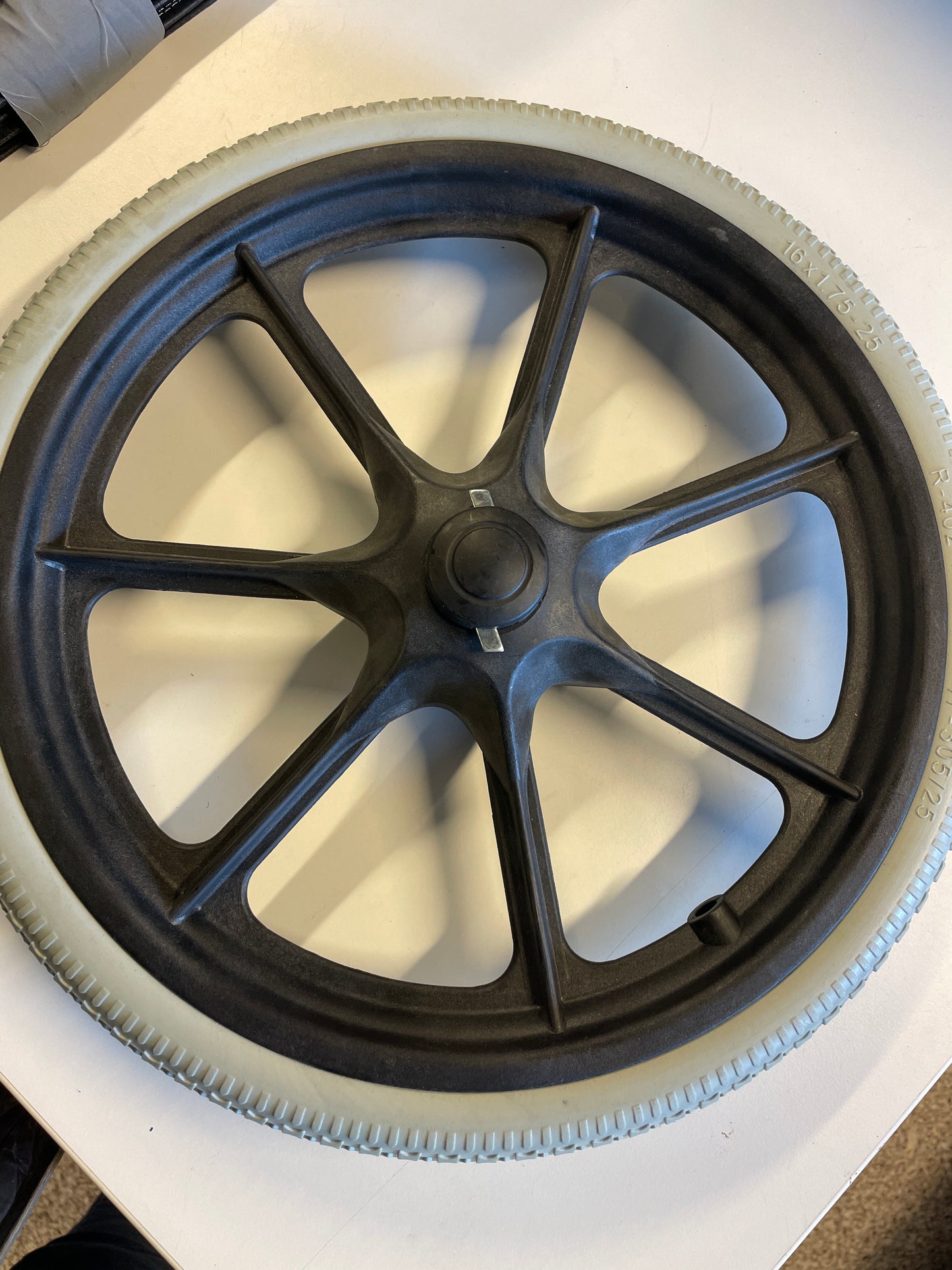 Hjul til baby power motor barnevogn saet m 2 stk