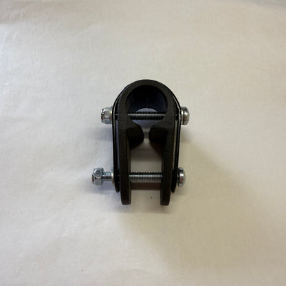 Holder i plast “U” formet med metal forstærkning - 1 sk.