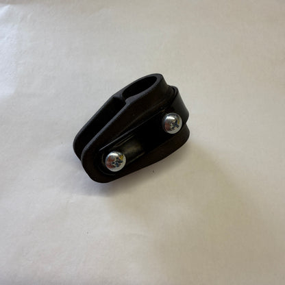 Holder i plast “U” formet med metal forstærkning - 1 sk.